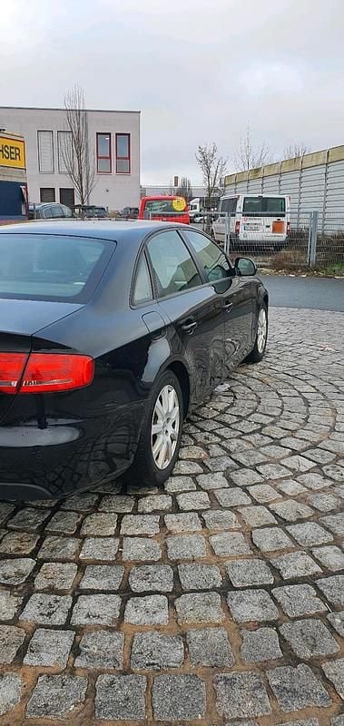 Gebraucht Audi A4 143 PS (105 kW) 2009 Schwarz Limousine