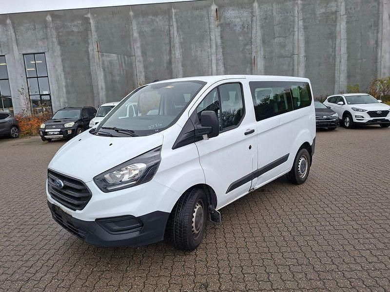 Weiß Gebraucht 2019 Ford Transit Kombi | 15.000 € (Fairer Preis) - Bild 1/4