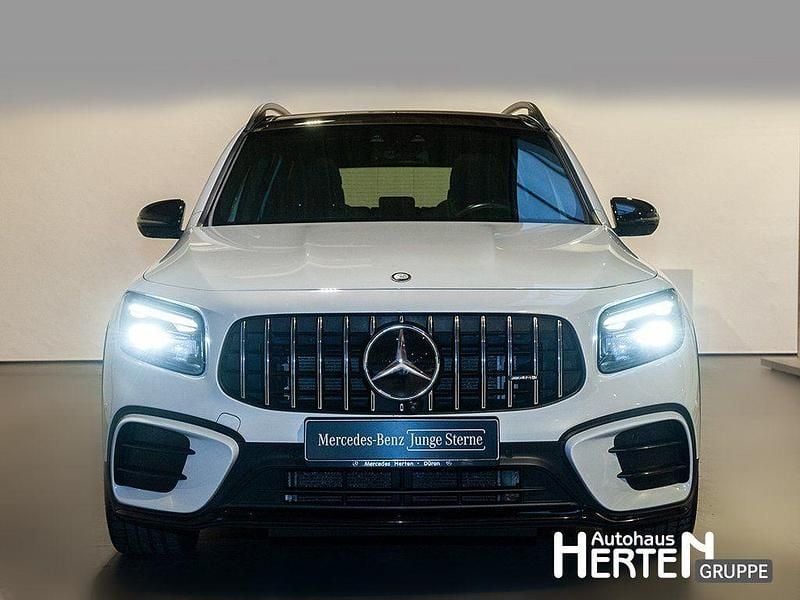 Second-hand Mercedes GLB35 AMG 306 CP (225 kW) 2024 Alb SUV