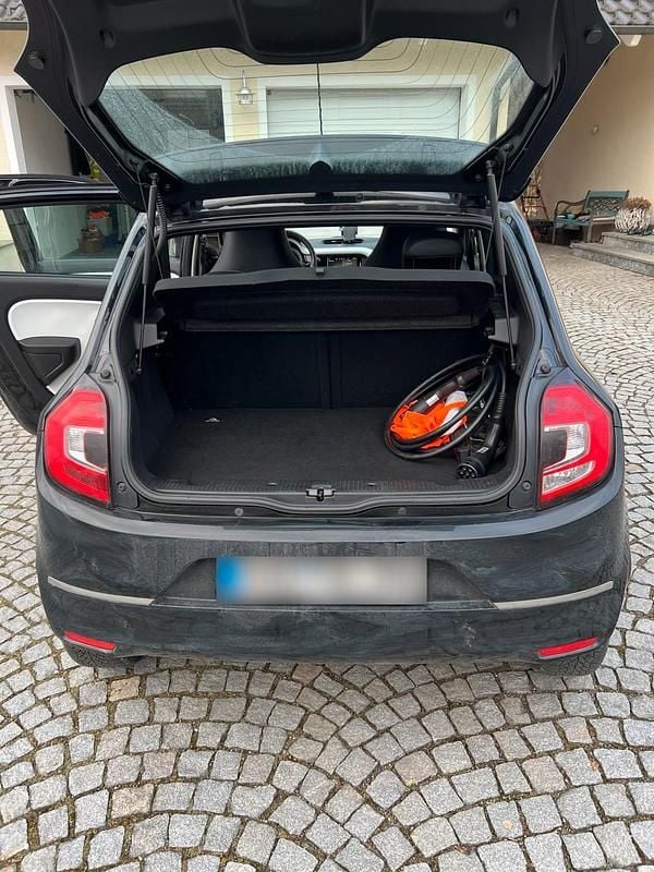 Gebraucht Renault Twingo 60 kW (82 PS) 2021 Schwarz Kleinwagen
