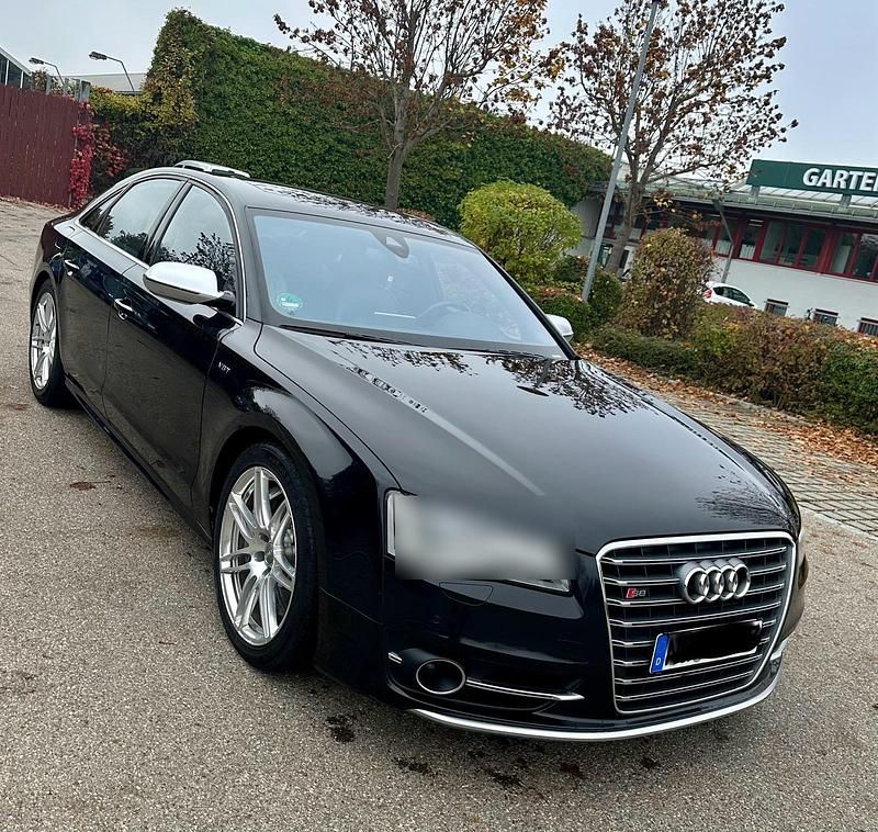 Schwarz Gebraucht 2013 Audi S8 Sport Limousine | 22.500 € (Fairer Preis) - Bild 1/4