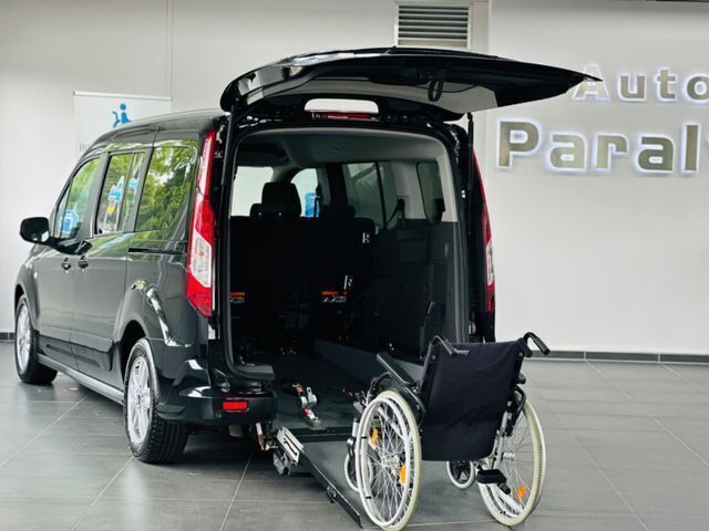 Schwarz Gebraucht 2019 Ford Tourneo Titanium Van / Kleinbus | 36.950 € - Bild 1/1