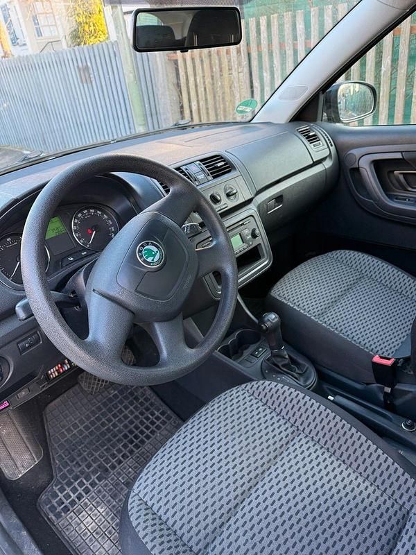 Gebraucht Skoda Fabia Ambition 105 PS (77 kW) 2012 Schwarz Kombi