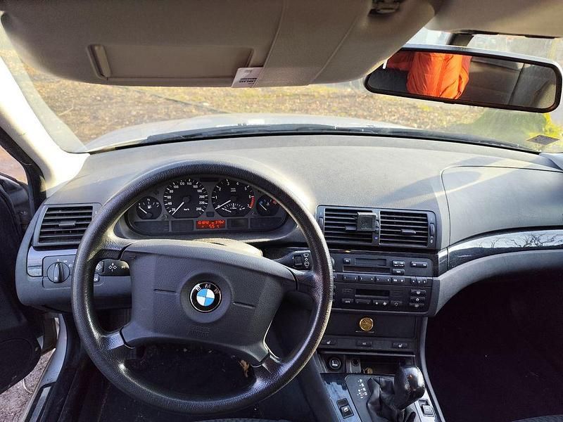 Gebraucht BMW 320 150 PS (110 kW) 1999 Limousine