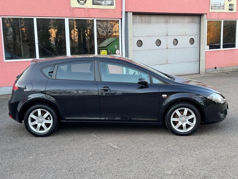 Gebraucht Seat Leon Stylance 140 PS (102 kW) 2006 Schwarz Kleinwagen