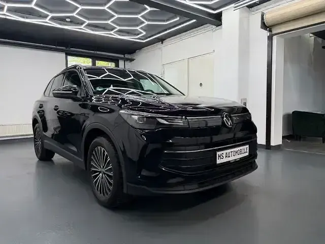 Gebraucht VW Tiguan Life 150 PS (110 kW) 2024 Andere SUV