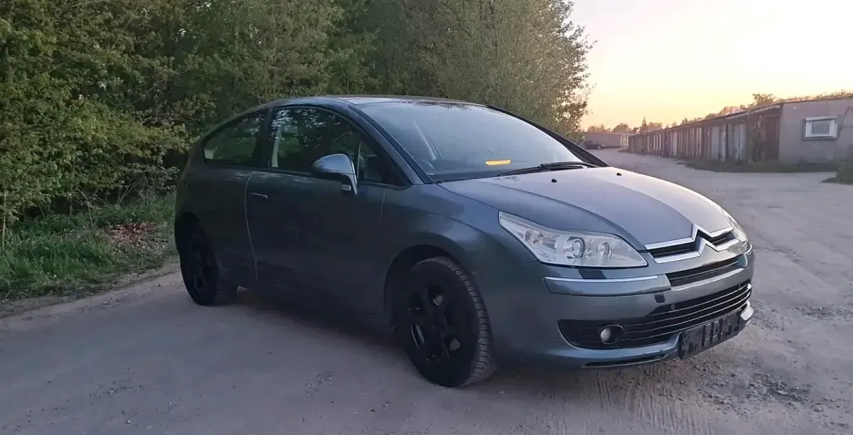 Używany Citroën C4 137 KM (100 kW) 2005 Szary Sedan/Limuzyna