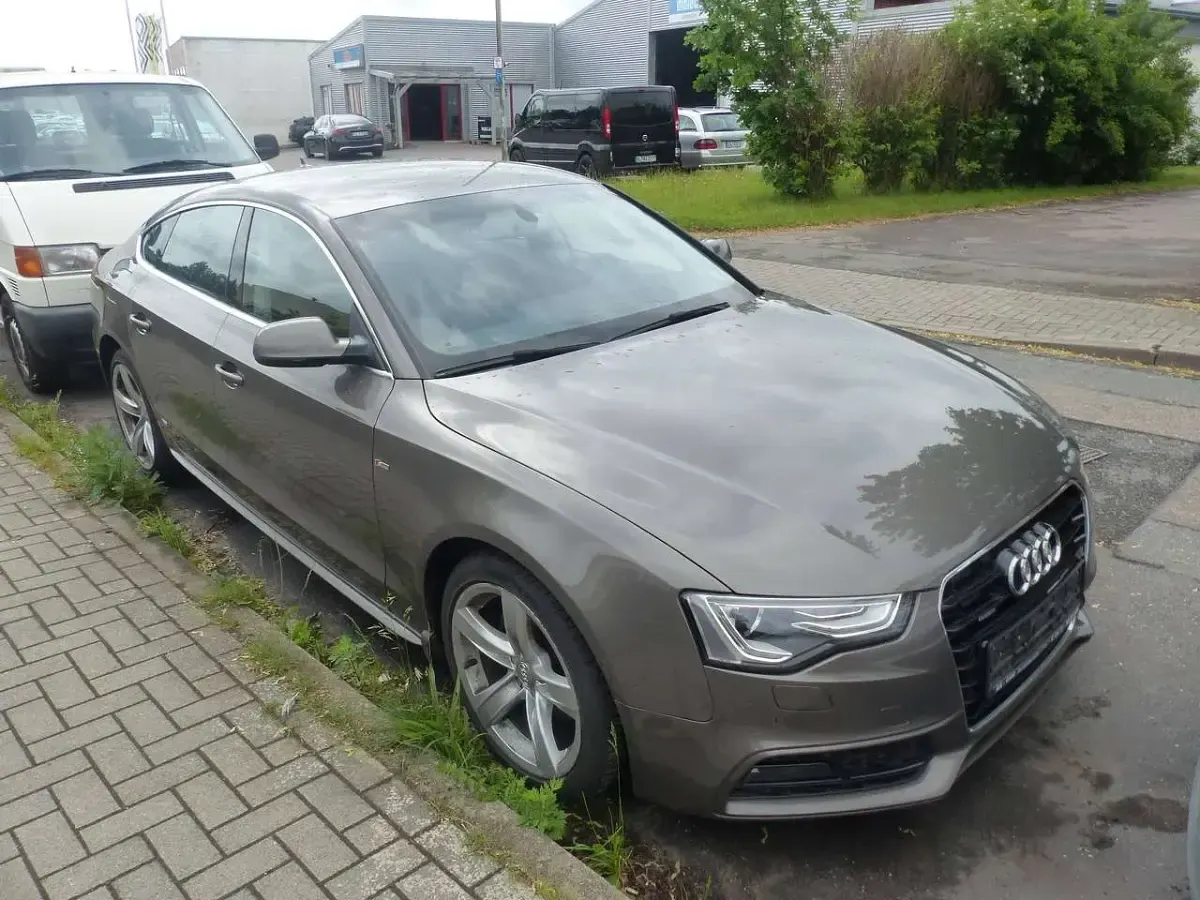Gebraucht Audi A5 Sportback S-Line 190 PS (139 kW) 2016 Grau Kleinwagen