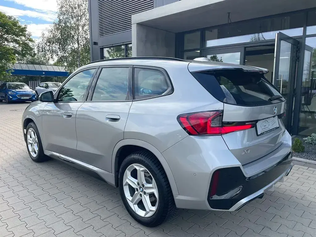Gebraucht BMW X1 M Sport 170 PS (125 kW) 2025 Silber SUV
