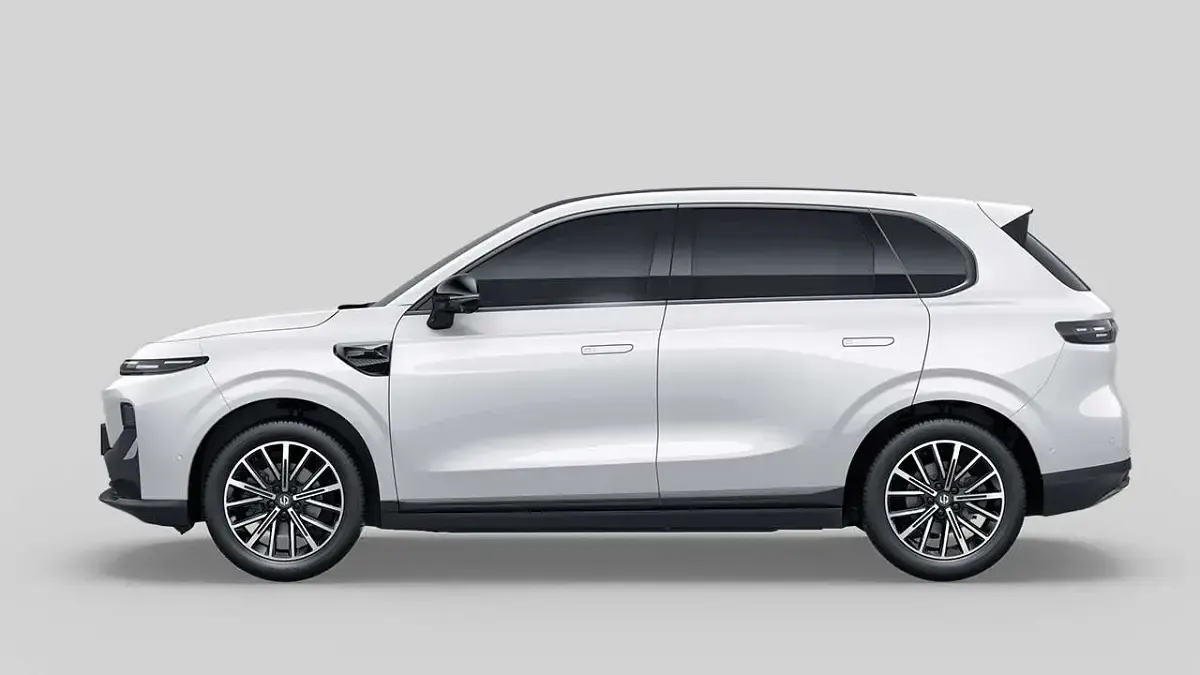 Gebraucht Leapmotor B10 160 kW (218 PS) 2026 Light white SUV