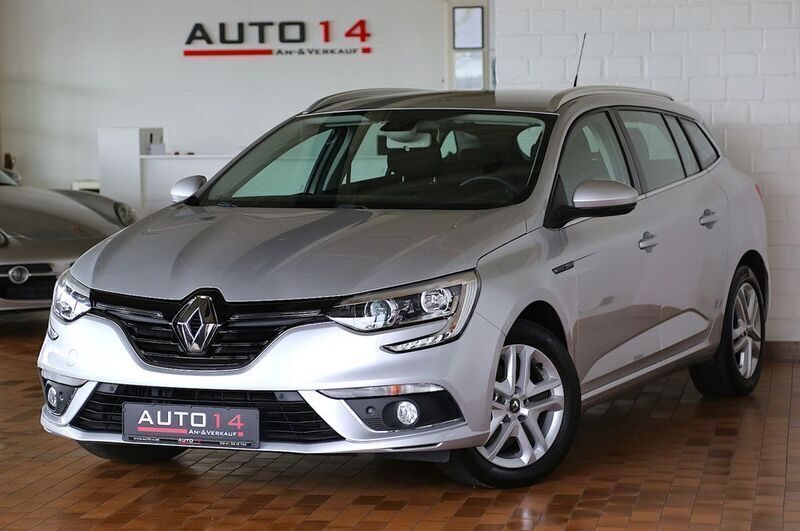 Grau Gebraucht 2018 Renault Mégane IV Business Limousine | 11.790 € (Fairer Preis) - Bild 1/4