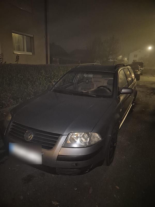 Gebraucht VW Passat 150 PS (110 kW) 2002 Silber Kombi