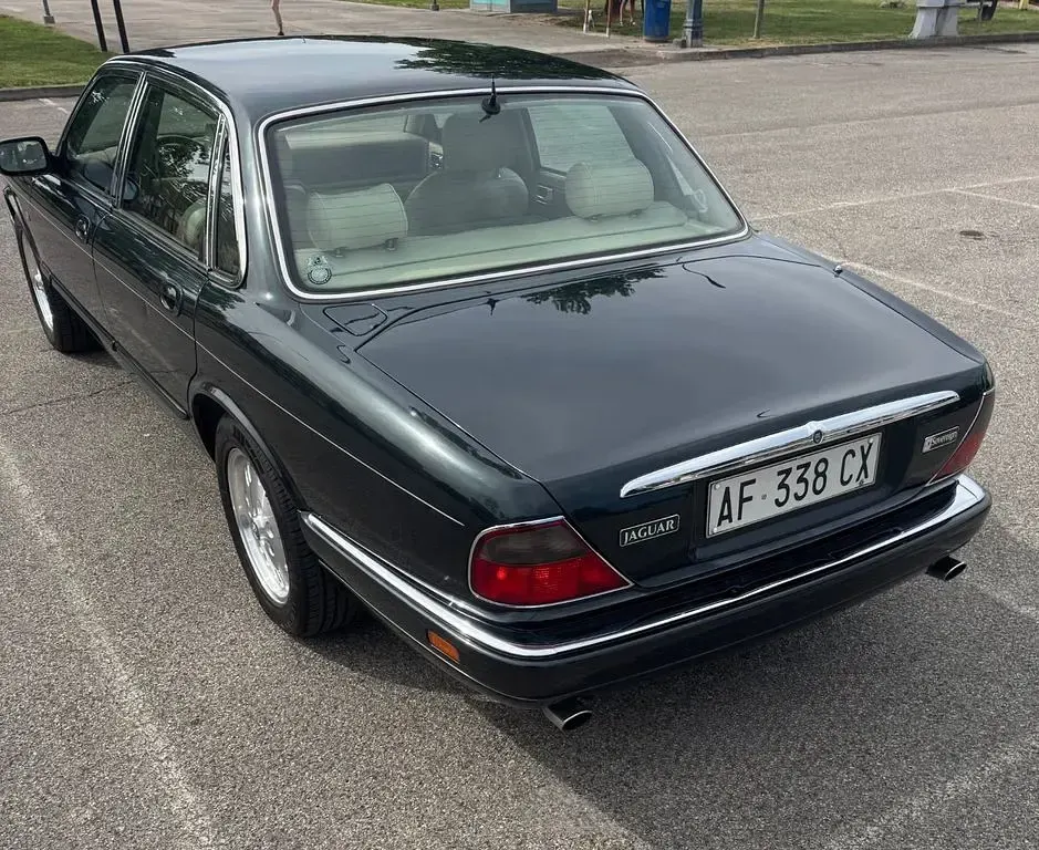 Gebraucht Jaguar XJ Sovereign 241 PS (177 kW) 1995 Grün Limousine