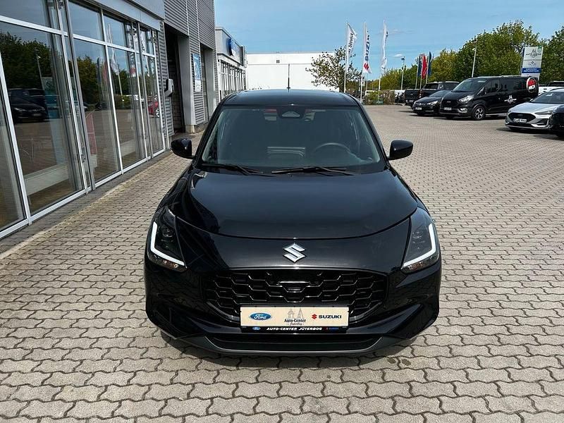 Gebraucht Suzuki Swift Comfort 83 PS (61 kW) 2024 Schwarz Kleinwagen