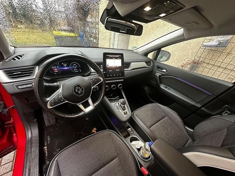 Gebraucht Renault Captur Intens 158 PS (116 kW) 2021 Rot SUV