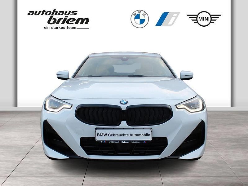 Gebraucht BMW 220 M Sport 190 PS (139 kW) 2024 Weiß Coupé
