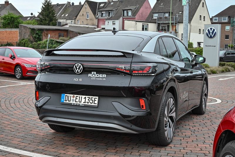 Gebraucht VW ID.5 Pro 127 kW (174 PS) 2022 Mythosschwarz metallic SUV