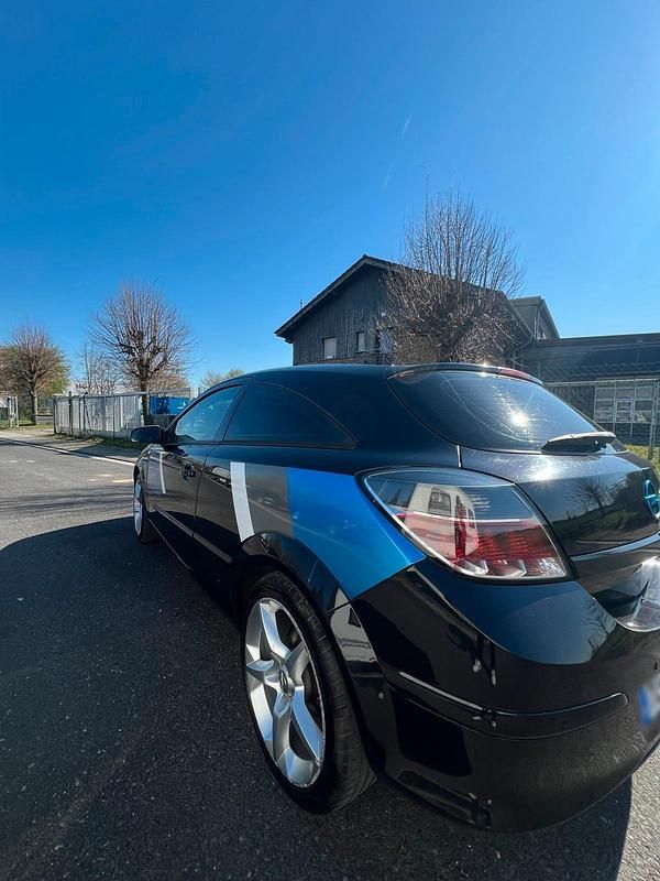 Gebraucht Opel Astra GTC OPC 140 PS (102 kW) 2006 Schwarz Coupé