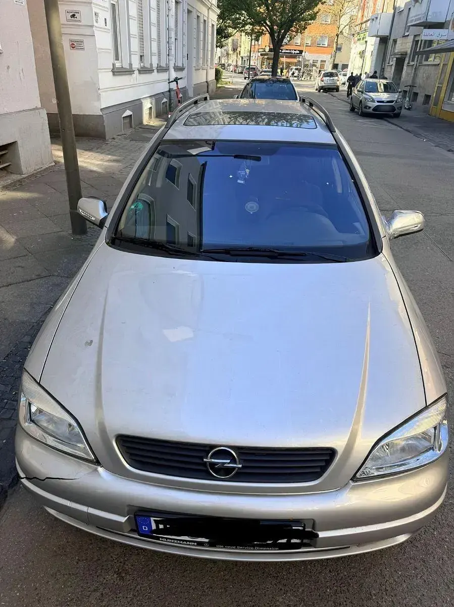 Używany Opel Astra Elegance 84 KM (61 kW) 2000 Szary Kombi