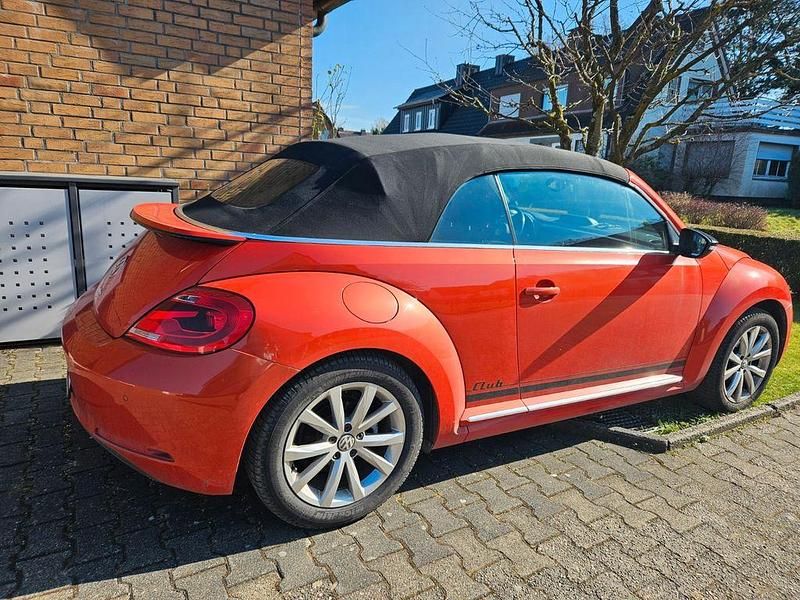 Gebraucht VW Beetle Design 105 PS (77 kW) 2015 Orange Kleinwagen