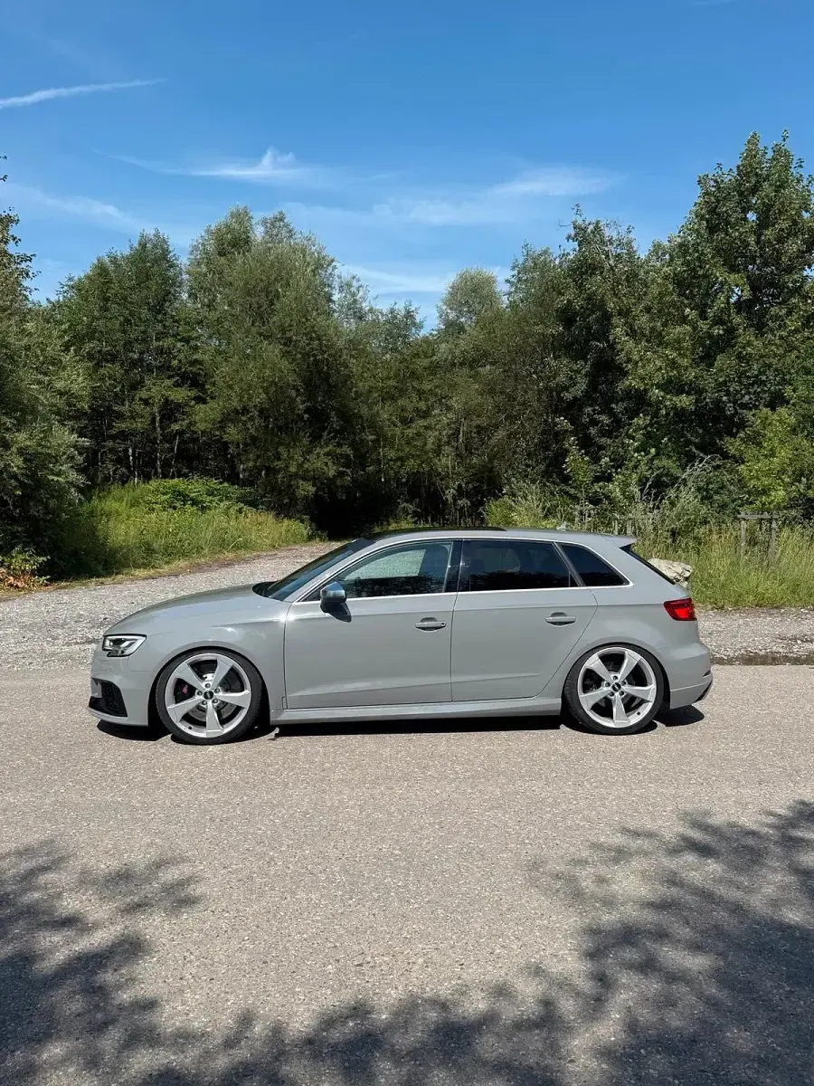 Gebraucht Audi RS3 Design 400 PS (294 kW) 2018 Grau Limousine