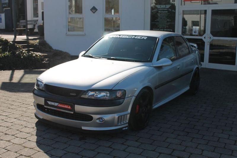 Gebraucht Opel Vectra 211 PS (155 kW) 1998 Silber Limousine