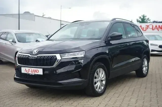 Gebraucht Skoda Karoq 150 PS (110 kW) 2024 Blackmagicmet. SUV