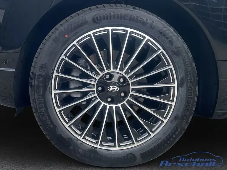 Neu Hyundai Ioniq 9 225 kW (307 PS) 2025 Schwarz SUV
