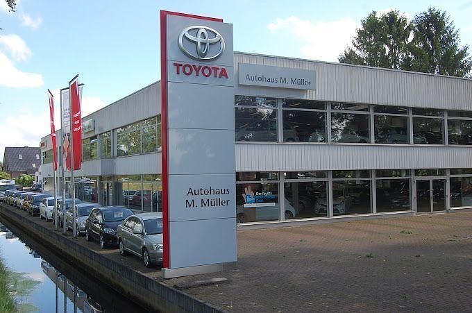 Weiß Gebraucht 2020 Toyota Prius+ Comfort Van / Kleinbus | 21.500 € (Guter Preis) - Bild 1/1