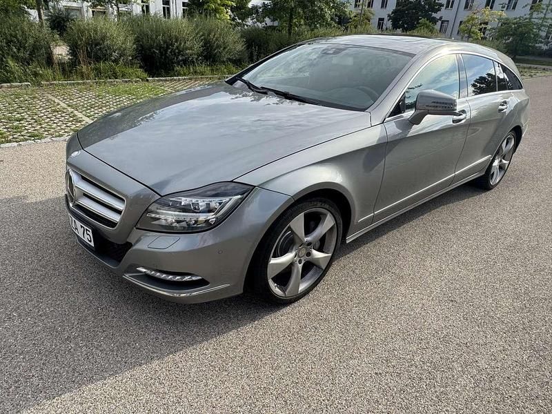 Gebraucht Mercedes CLS350 265 PS (194 kW) 2014 Grau Kombi