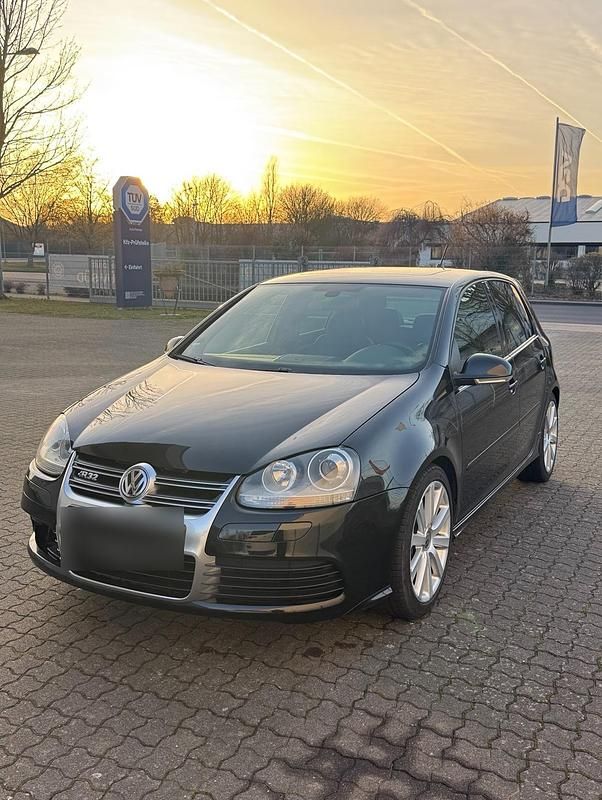 Gebraucht VW Golf VI R 250 PS (183 kW) 2008 Schwarz Kleinwagen