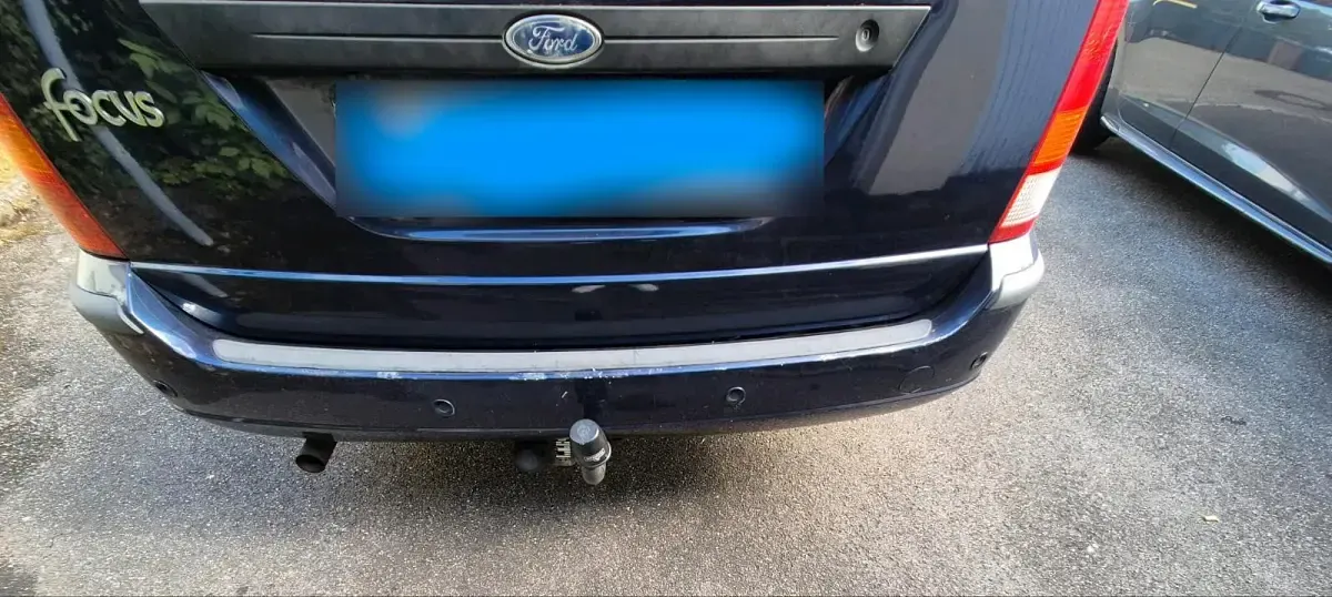 Gebraucht Ford Focus 111 PS (81 kW) 2003 Blau Kombi
