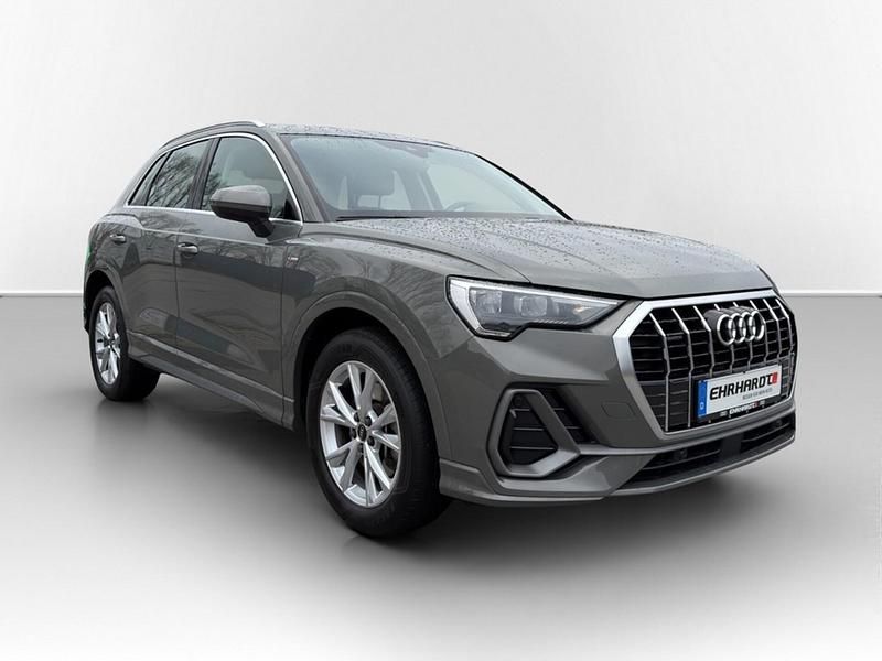 Gebraucht Audi Q3 S-Line 190 PS (139 kW) 2021 Grau SUV
