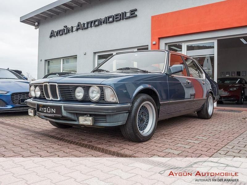 Gebraucht BMW 732 197 PS (144 kW) 1983 Blau Limousine