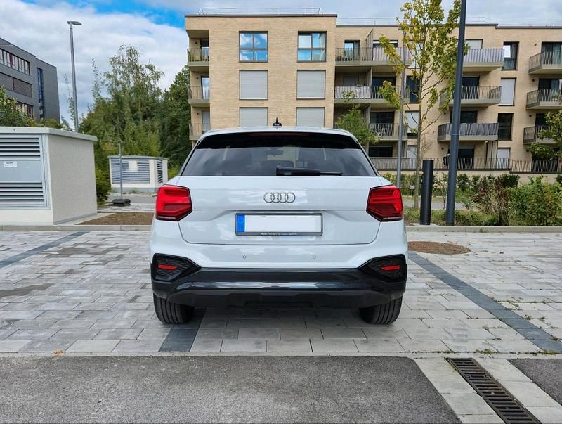 Gebraucht Audi Q2 Advanced 116 PS (85 kW) 2024 Weiß SUV
