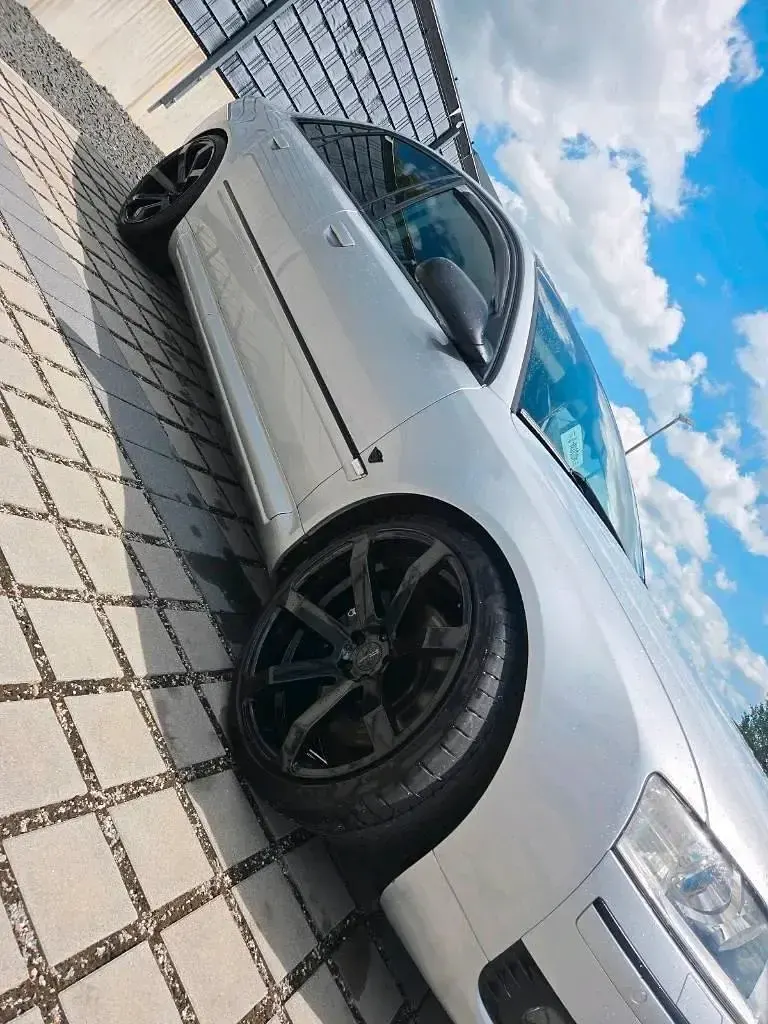 Gebraucht Audi A8 350 PS (257 kW) 2006 Silber Limousine