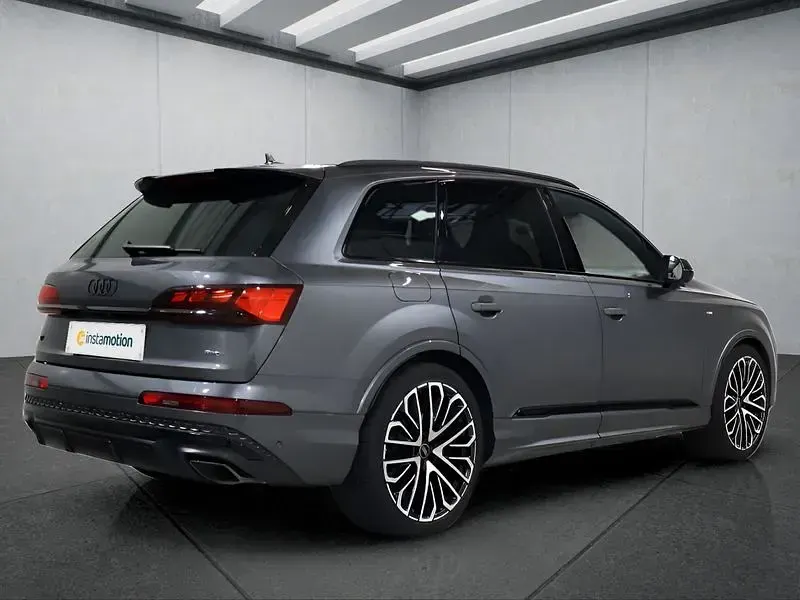 Gebraucht Audi Q7 286 PS (210 kW) 2025 Grau SUV