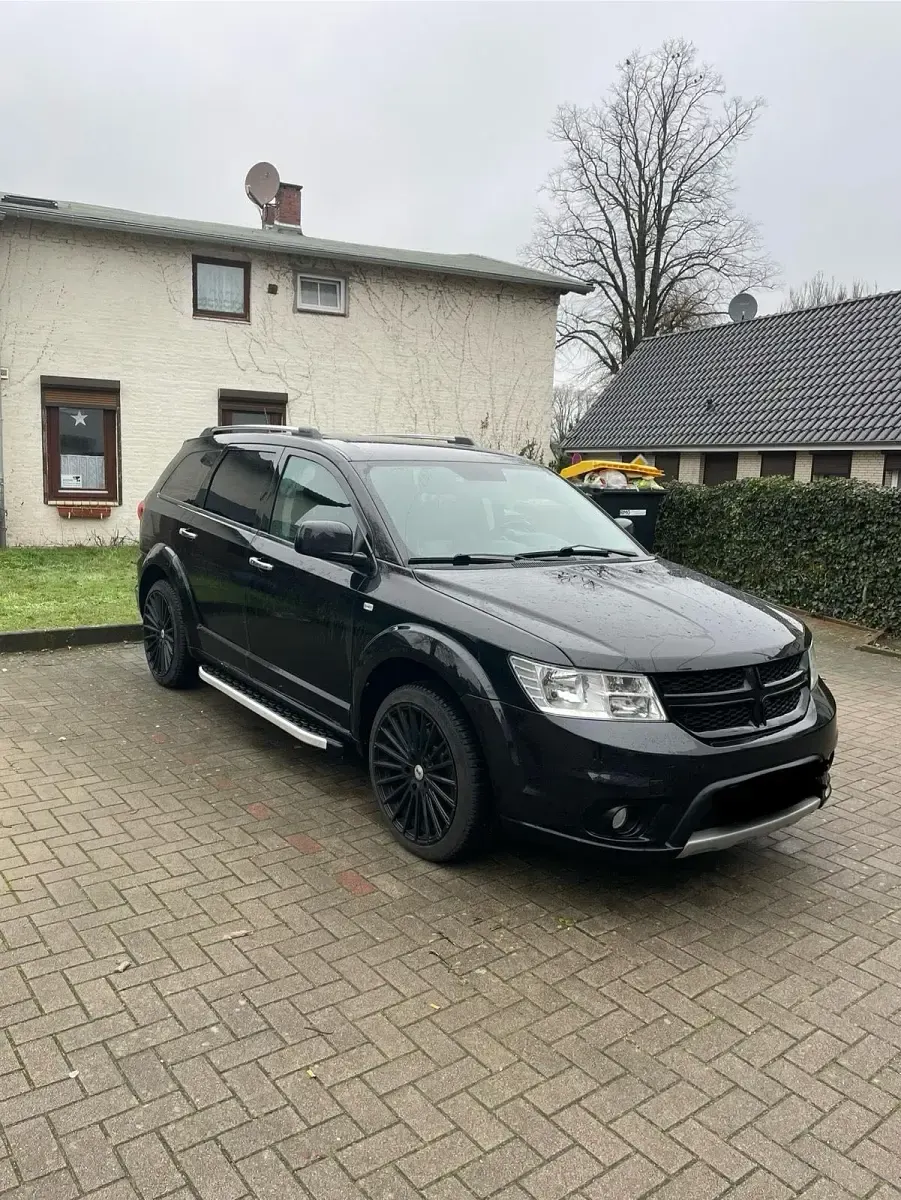 Gebraucht Fiat Freemont 170 PS (125 kW) 2015 Schwarz SUV