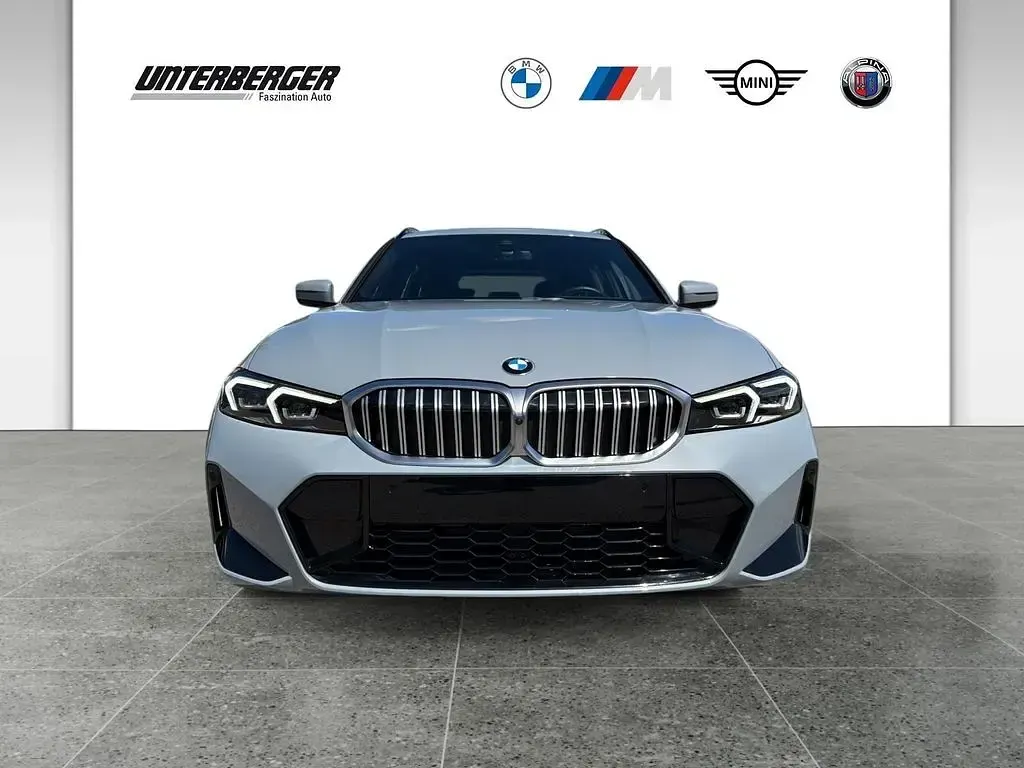 Gebraucht BMW 320 Performance 184 PS (135 kW) 2025 M brooklyn grau Kombi
