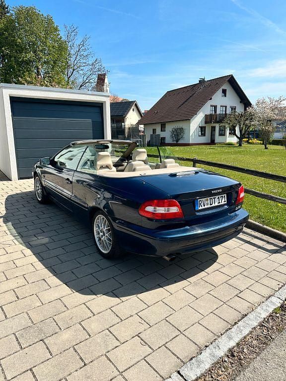 Gebraucht Volvo C70 163 PS (119 kW) 2004 Blau Cabrio
