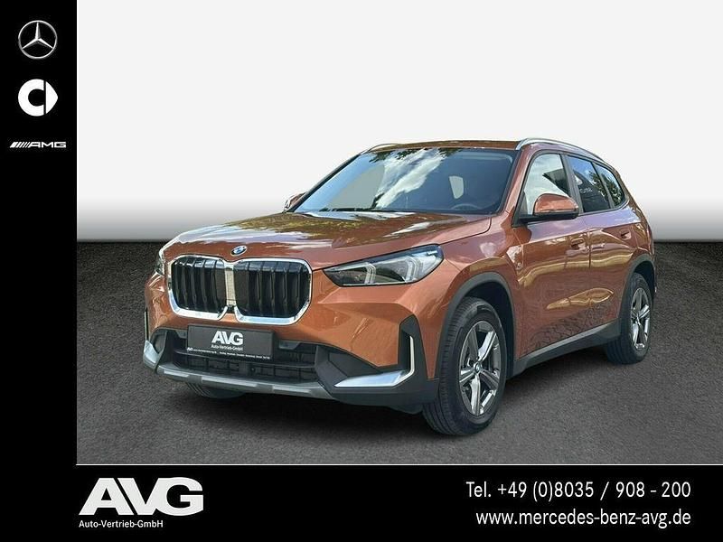 Orange Gebraucht 2024 BMW X1 Sport Line SUV | 37.800 € (Guter Preis) - Bild 1/4