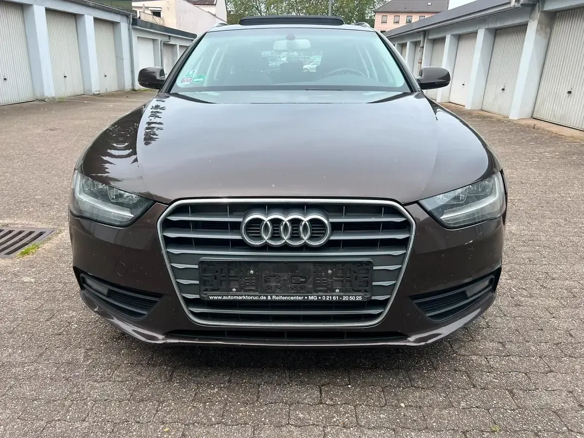 Gebraucht Audi A4 142 PS (104 kW) 2013 Braun Kombi