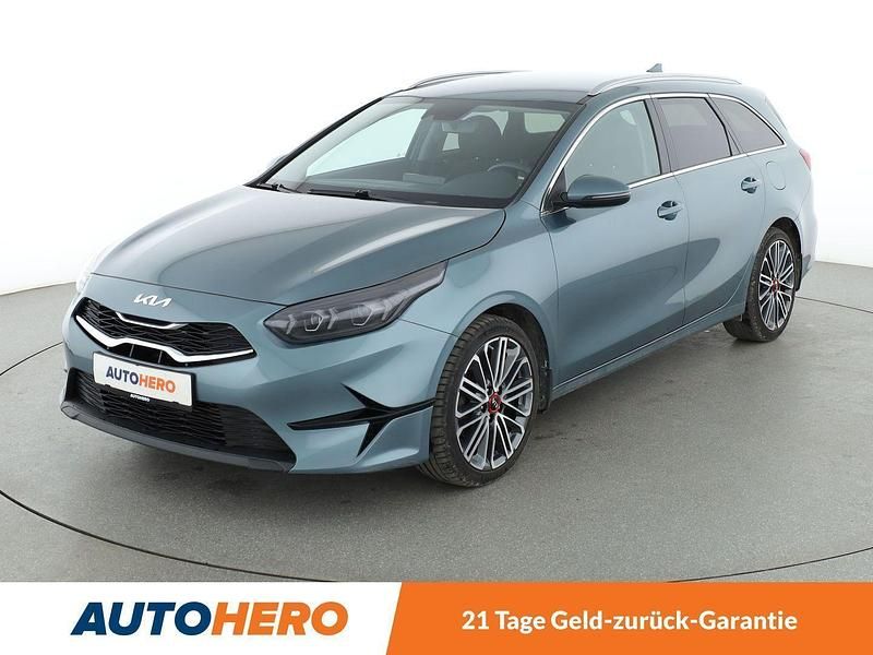 Grau Gebraucht 2023 Kia Ceed Vision Kombi | 18.200 € (Guter Preis) - Bild 1/3