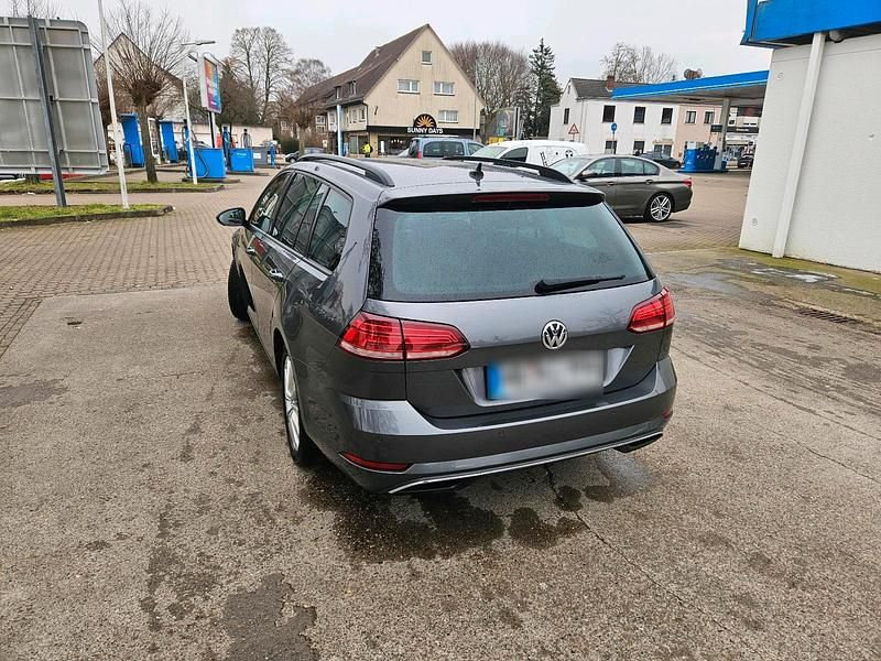 Gebraucht VW Golf VII 115 PS (84 kW) 2017 Kombi