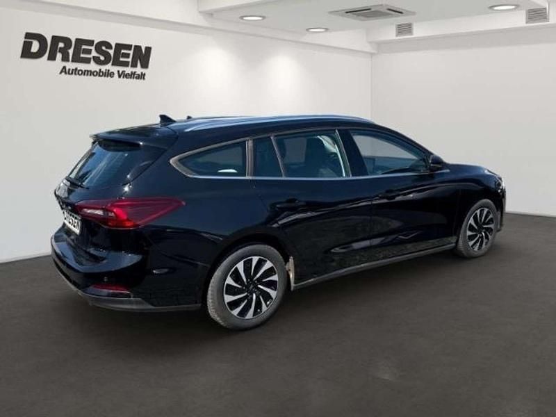 Nouă Ford Focus Titanium 125 CP (91 kW) 2025 Negru Break