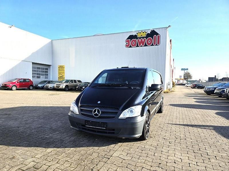 Gebraucht Mercedes Vito 224 PS (164 kW) 2012 Schwarz Van