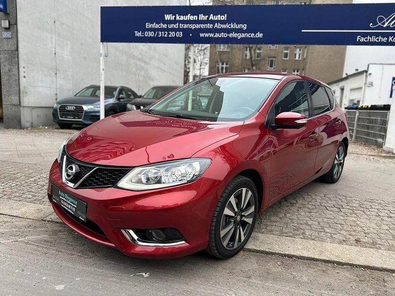 Gebraucht Nissan Pulsar Tekna 116 PS (85 kW) 2017 Force red Limousine