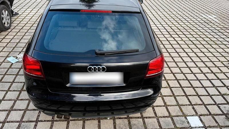 Gebraucht Audi A3 125 PS (91 kW) 2011 Schwarz Kleinwagen