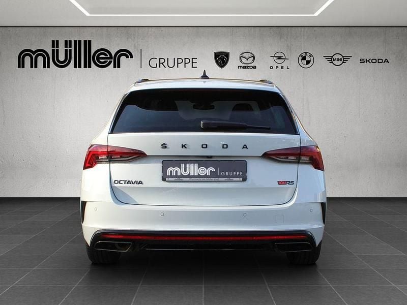 Gebraucht Skoda Octavia RS 200 PS (147 kW) 2024 Weiß Kombi