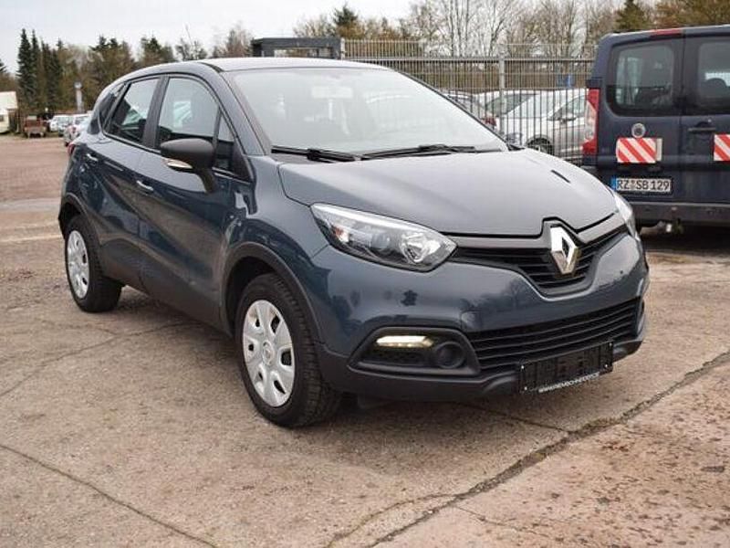 Gebraucht Renault Captur Life 90 PS (66 kW) 2017 Blau SUV